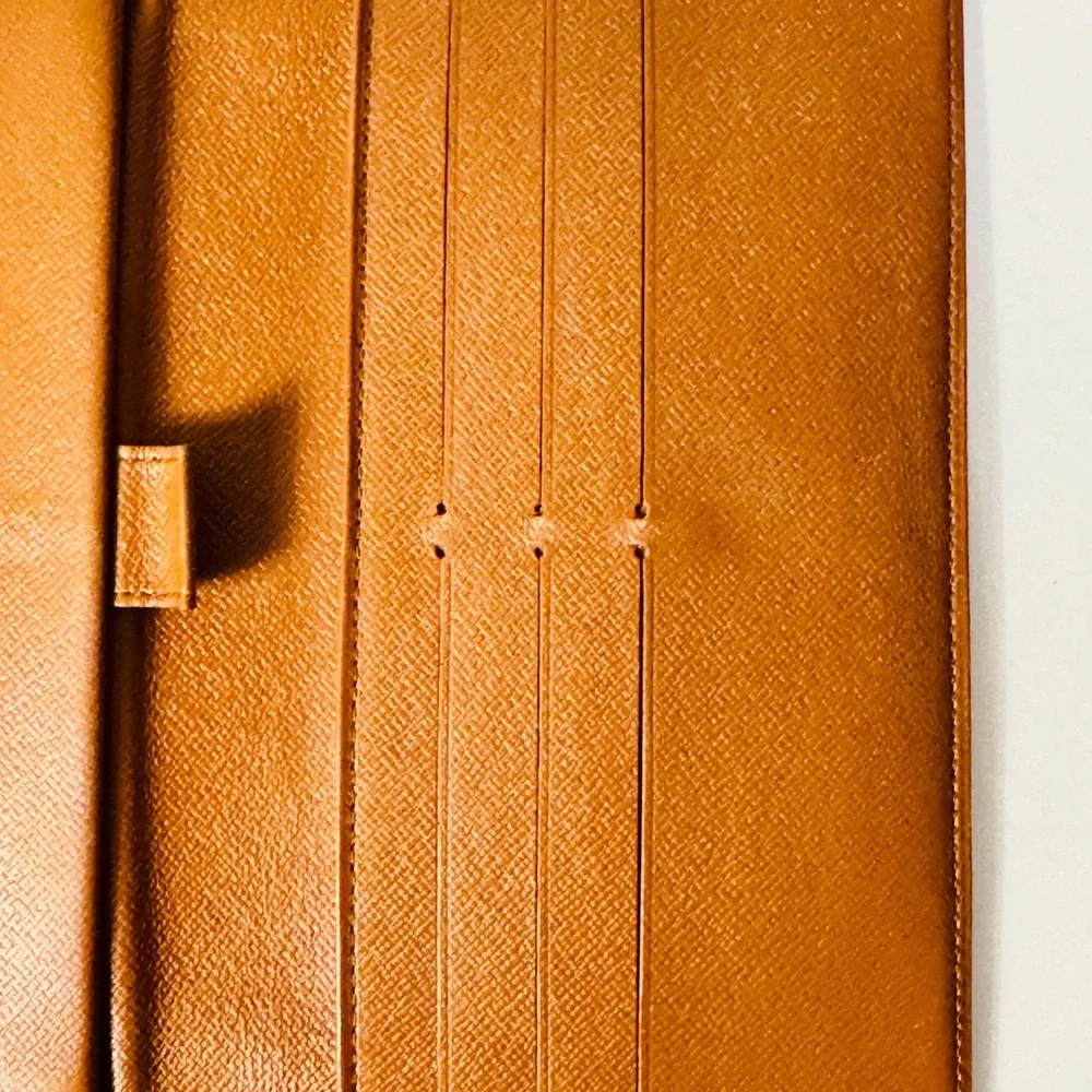 Louis Vuitton Monogram Trifold intentional Bifold wallet - Picture 13 of 16